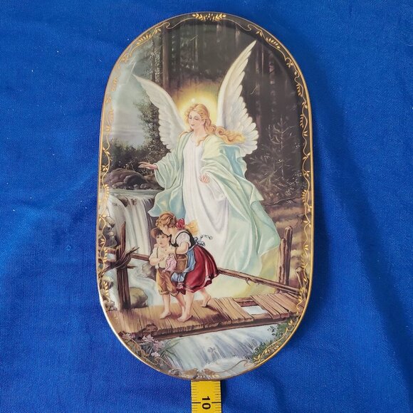 Vintage 1995 Bradford Exchange Guardian Angel Plate (German) - Picture 1 of 4